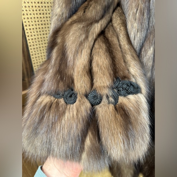 SAKS JANDEL ZANG TOI DESIGNER SILVERY RUSSIAN SABLE FUR COAT JACKET XL 12 - 14 - Picture 7 of 14
